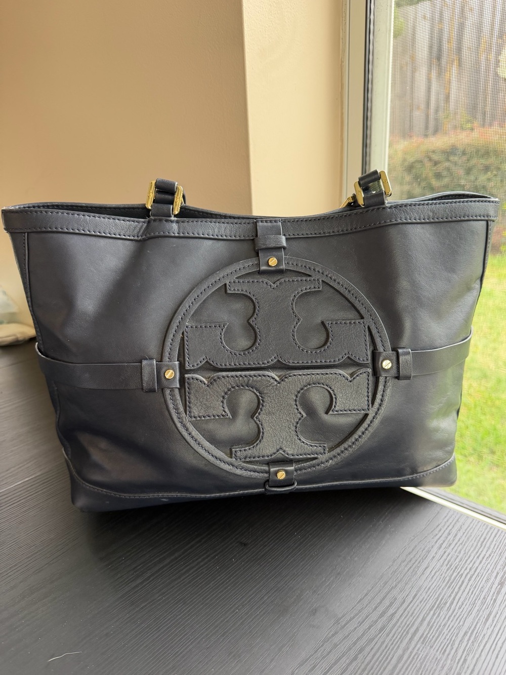 Tory Burch Holly East West Navy Leather Logo Tote Bag